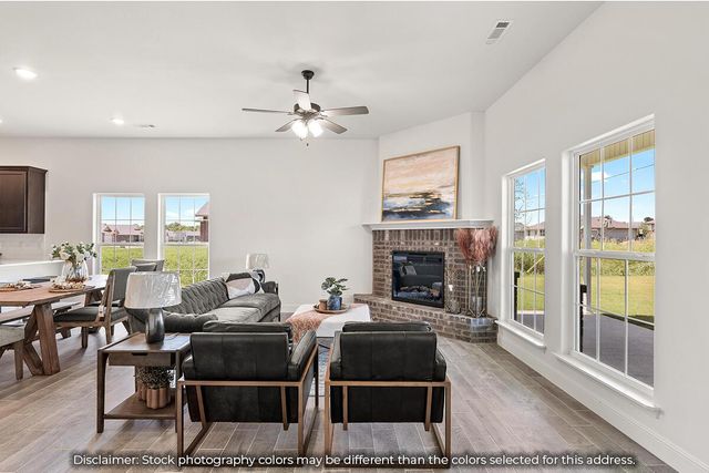 124 W Seminole Street, Strafford, MO 65757