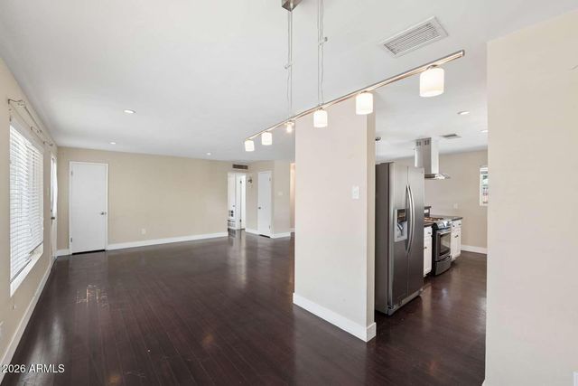 3817 N 49TH Place, Phoenix, AZ 85018