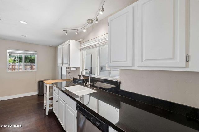 3817 N 49TH Place, Phoenix, AZ 85018