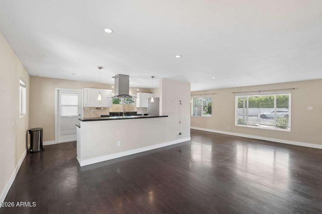 3817 N 49TH Place, Phoenix, AZ 85018