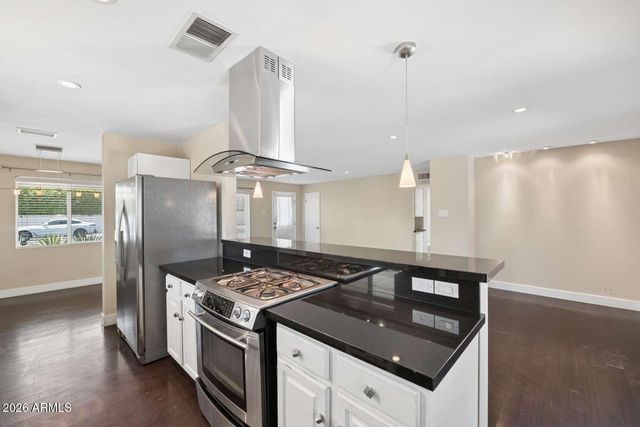 3817 N 49TH Place, Phoenix, AZ 85018