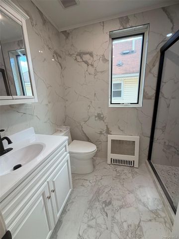 164-16 75th Road 2nd Floor, Fresh Meadows, NY 11366