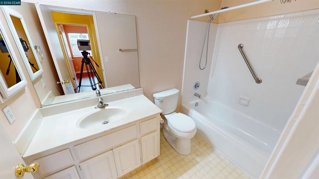 1801 Fairhaven Ct, Oakley, CA 94561