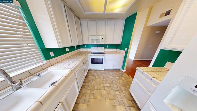 1801 Fairhaven Ct, Oakley, CA 94561