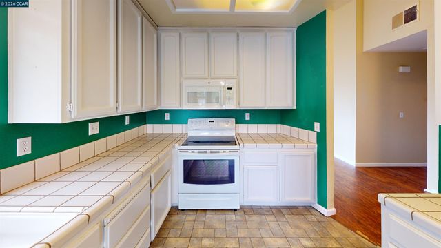 1801 Fairhaven Ct, Oakley, CA 94561