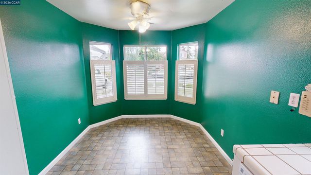1801 Fairhaven Ct, Oakley, CA 94561