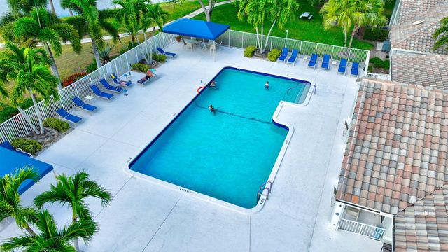 7574 Ironbridge Circle, Delray Beach, FL 33446