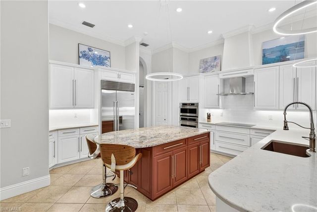 268 Cheshire WAY, Naples, FL 34110