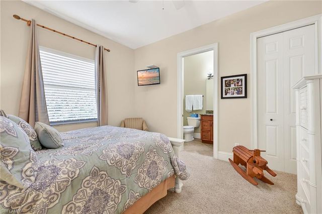 268 Cheshire WAY, Naples, FL 34110