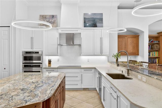 268 Cheshire WAY, Naples, FL 34110