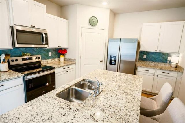 241 Deerberry Drive, Jasper, GA 30143