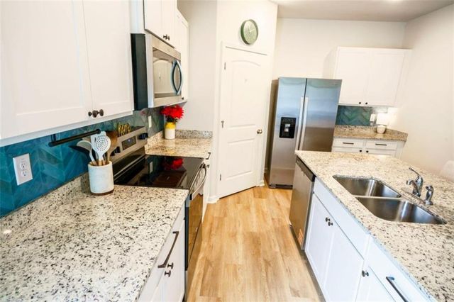 241 Deerberry Drive, Jasper, GA 30143