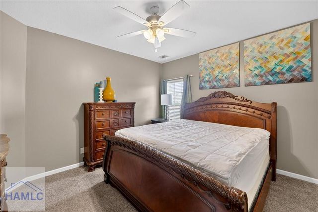 622 Red Oak Lane, Hinesville, GA 31313