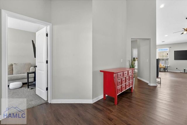 622 Red Oak Lane, Hinesville, GA 31313