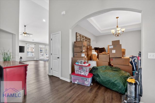 622 Red Oak Lane, Hinesville, GA 31313