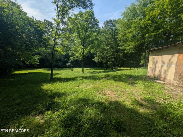 7421 Sevierville Pike, Knoxville, TN 37920