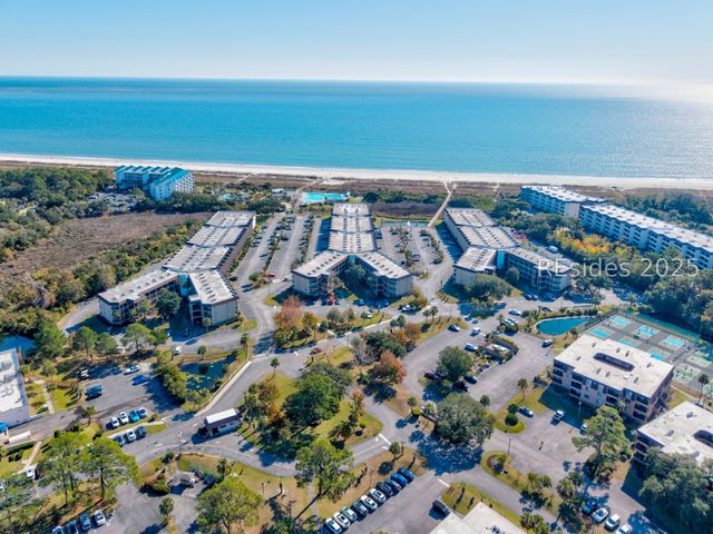 40 Folly Field Rd Apt B212, Hilton Head Island, SC 29928