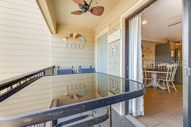 40 Folly Field Rd Apt B212, Hilton Head Island, SC 29928
