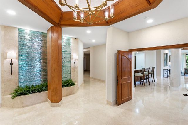3322 Casseekey Island Road 604, Jupiter, FL 33477