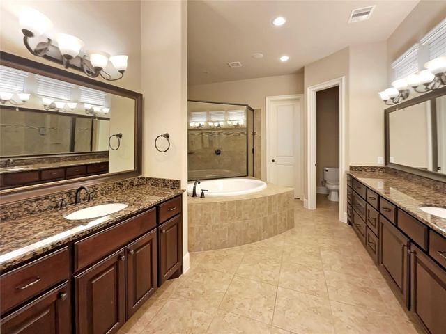 195 Flamingo Bay Drive, Missouri City, TX 77459