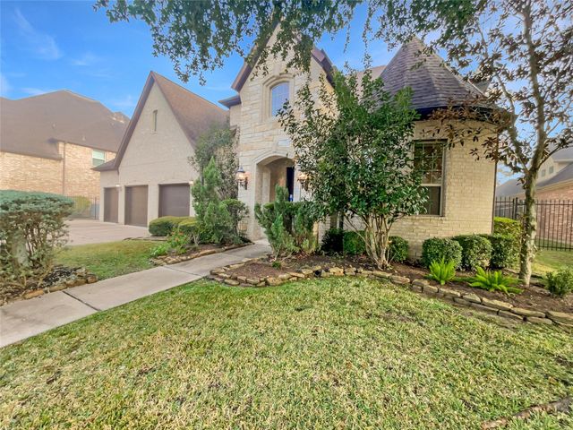 195 Flamingo Bay Drive, Missouri City, TX 77459