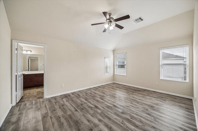 15642 S Fall Fern Cir, Houston, TX 77044