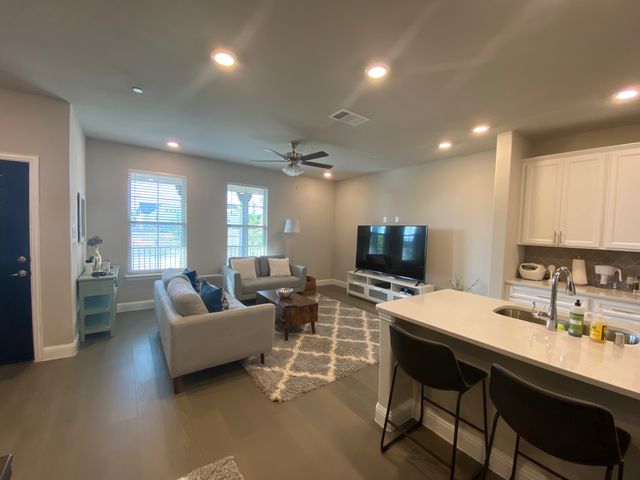 2008 Naples Drive, Rowlett, TX 75088