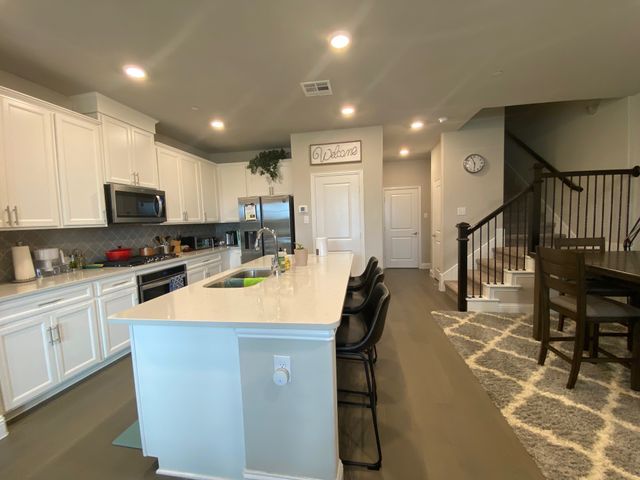 2008 Naples Drive, Rowlett, TX 75088