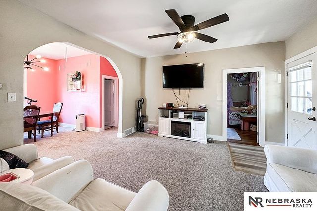 714 S 10th Street, Plattsmouth, NE 68048