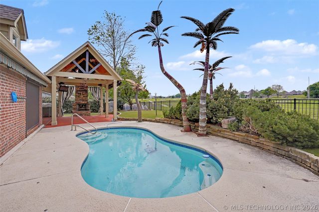 14220 S 50th East Avenue, Bixby, OK 74008