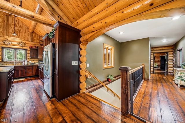 10506 Mayfield Road, Chesterland, OH 44026