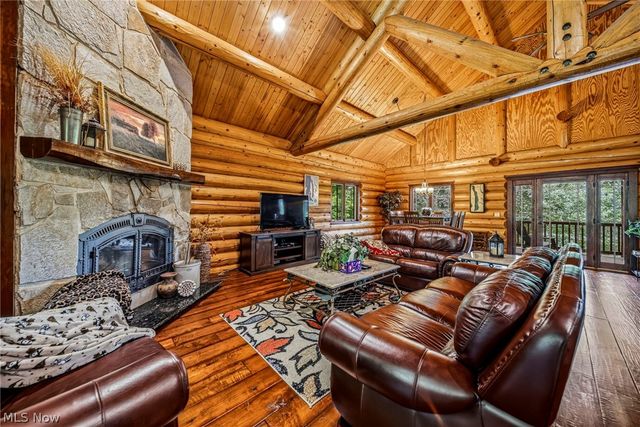 10506 Mayfield Road, Chesterland, OH 44026