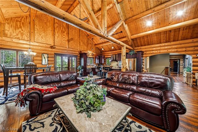 10506 Mayfield Road, Chesterland, OH 44026