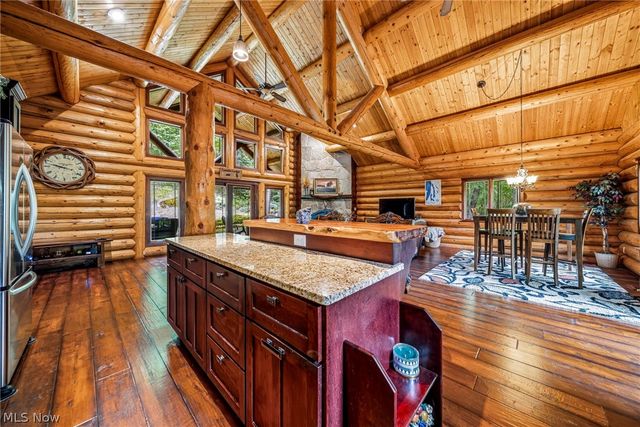 10506 Mayfield Road, Chesterland, OH 44026