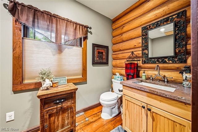 10506 Mayfield Road, Chesterland, OH 44026