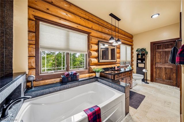 10506 Mayfield Road, Chesterland, OH 44026