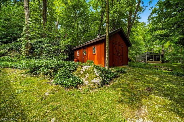 10506 Mayfield Road, Chesterland, OH 44026