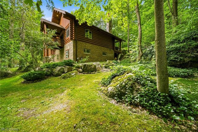 10506 Mayfield Road, Chesterland, OH 44026