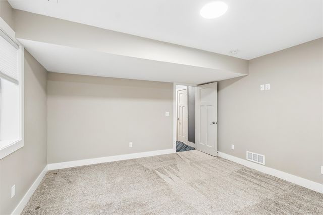 1823 Crabapple Lane, Granger, IA 50109