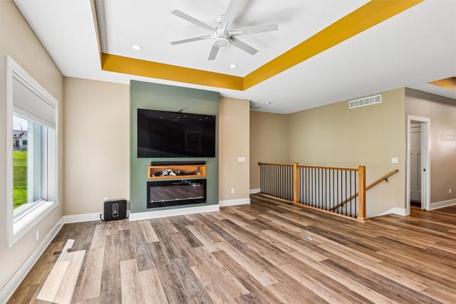 1823 Crabapple Lane, Granger, IA 50109