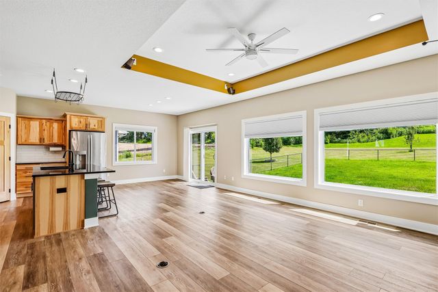 1823 Crabapple Lane, Granger, IA 50109