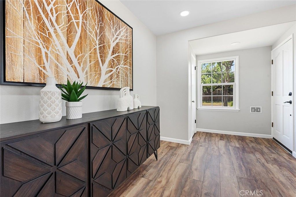 Image 5 of property listing at 10340 Clancey Avenue, Downey, CA 90241