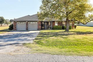 608 N Reformatory Road, El Reno, OK 73036