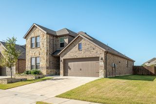 10812 Ponderosa Trail, Aubrey, TX 76227