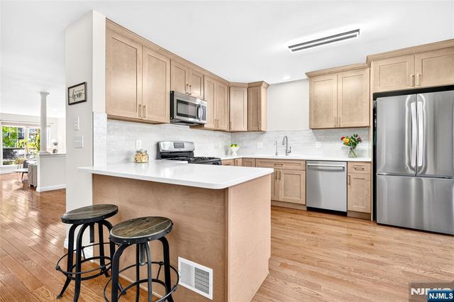 404 Green Mountain Road, Mahwah, NJ 07430