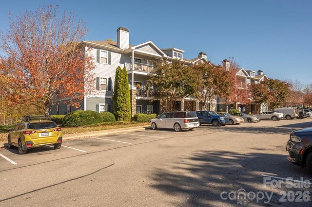 600 Vista Lake Drive 4, Candler, NC 28715