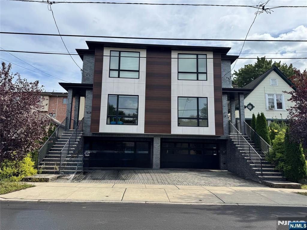 336 A Highland Avenue, Palisades Park, NJ 07650