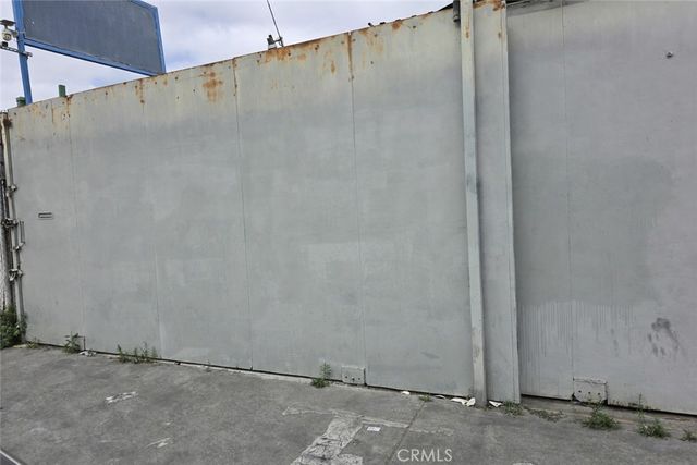5739 Long Beach Avenue, Los Angeles, CA 90058