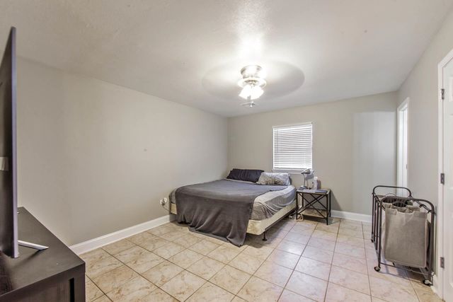 818 Oak Lane, Thibodaux, LA 70301