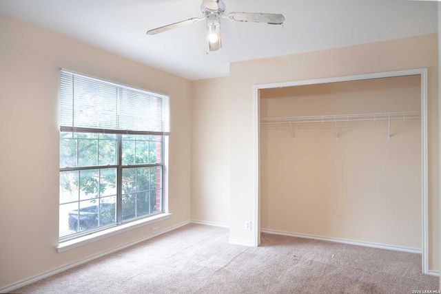 4806 CRESTWOOD HILL DR, San Antonio, TX 78244